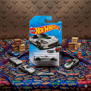 Hot Wheels | Corvette C7 Z06 Convertible (Zamac)