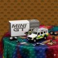 MiniGT - Land Rover Defender 110 - British Red Cross Search and Rescue