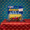 Mattel Corgi AutoCity Corgi on Base - Formula 1