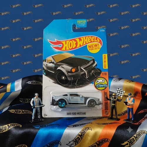 Hot Wheels - 2005 Ford Mustang