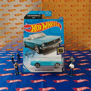 Hot Wheels - 65 Ford Mustang Convertible