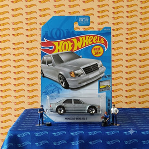 Hot Wheels - Mercedes Benz 500 E