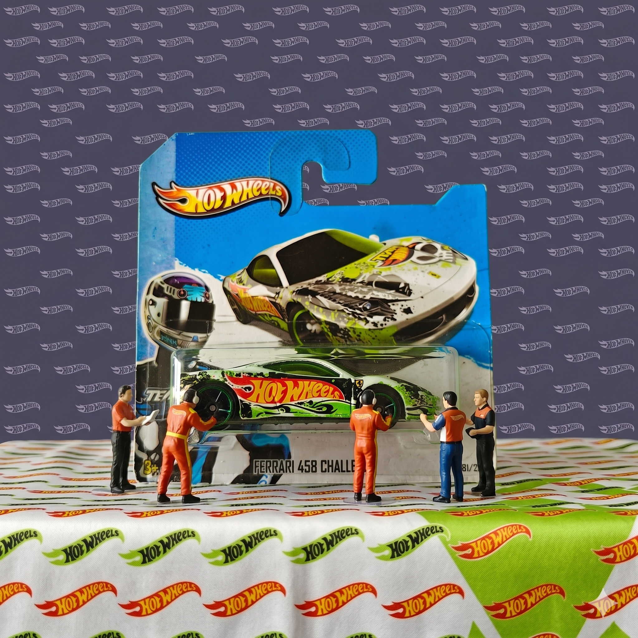 Hot Wheels Mainline Ferrari 458 Challenge - Short Card